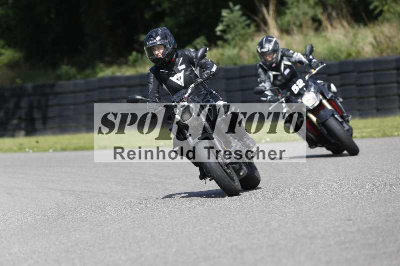 /Archiv-2025/42 07.08.2025 Peter Studer Girls Day ADR/Gruppe pink/65